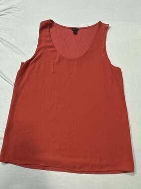 J678 Ann Taylor Women's Solid Coral Sleeveless Scoop-Neck Tank Top Size Small
